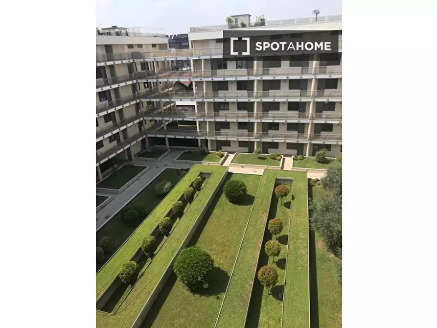 Immagine 4 di Camera condivisa in affitto  in Via Privata Simone Schiaffino a Milano