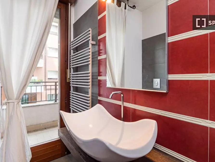 Immagine 5 di Ufficio in affitto  in Via Legnone a Milano