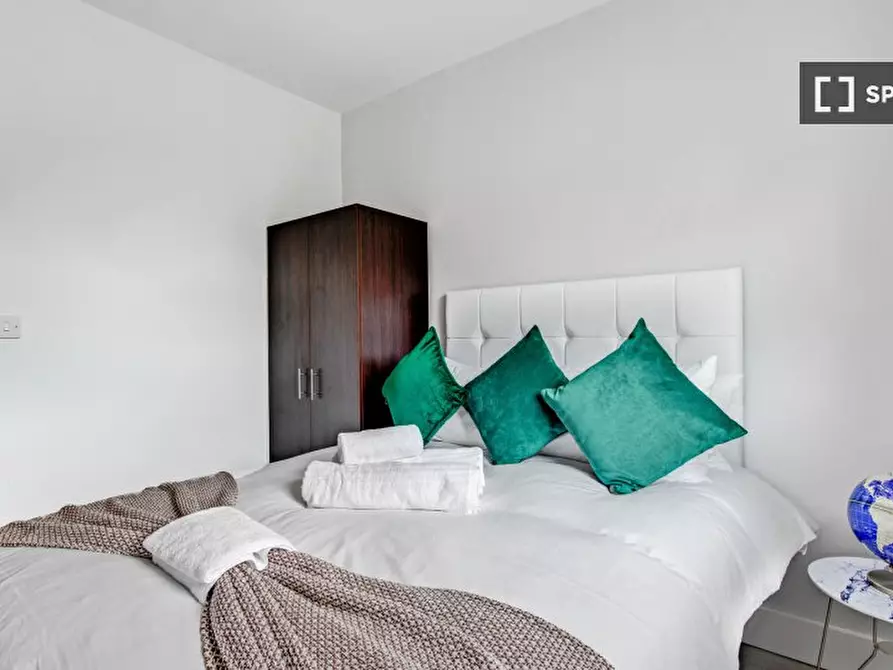 Immagine 13 di Appartamento in affitto  in Mitchley Rd a Tottenham