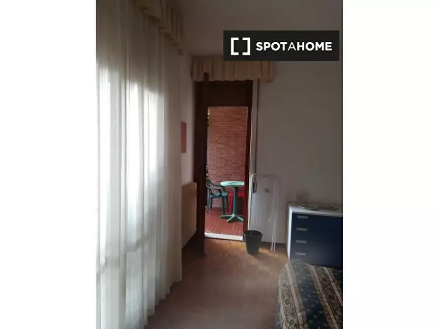 Immagine 2 di Camera condivisa in affitto  in Via del Beato Egidio a Perugia