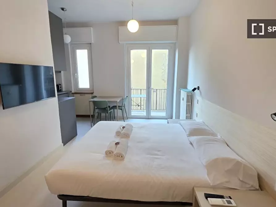 Immagine 5 di Ufficio in affitto  in Via Luigi Federico Menabrea a Milano