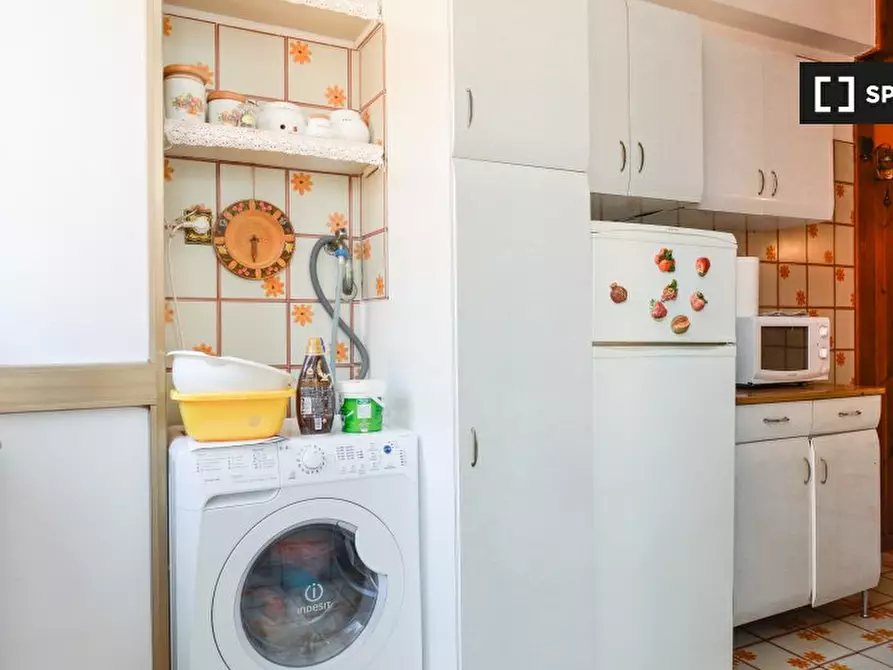 Immagine 8 di Camera condivisa in affitto  in Lungotevere Dante, 00146 Roma RM, Italy a Roma