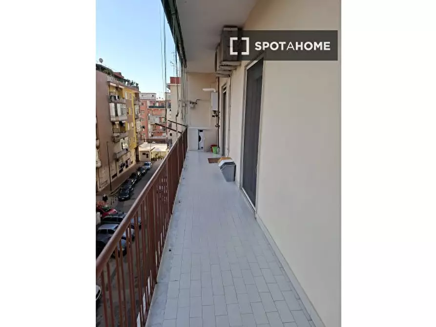 Immagine 7 di Appartamento in affitto  in Via Diomede Carafa a Napoli
