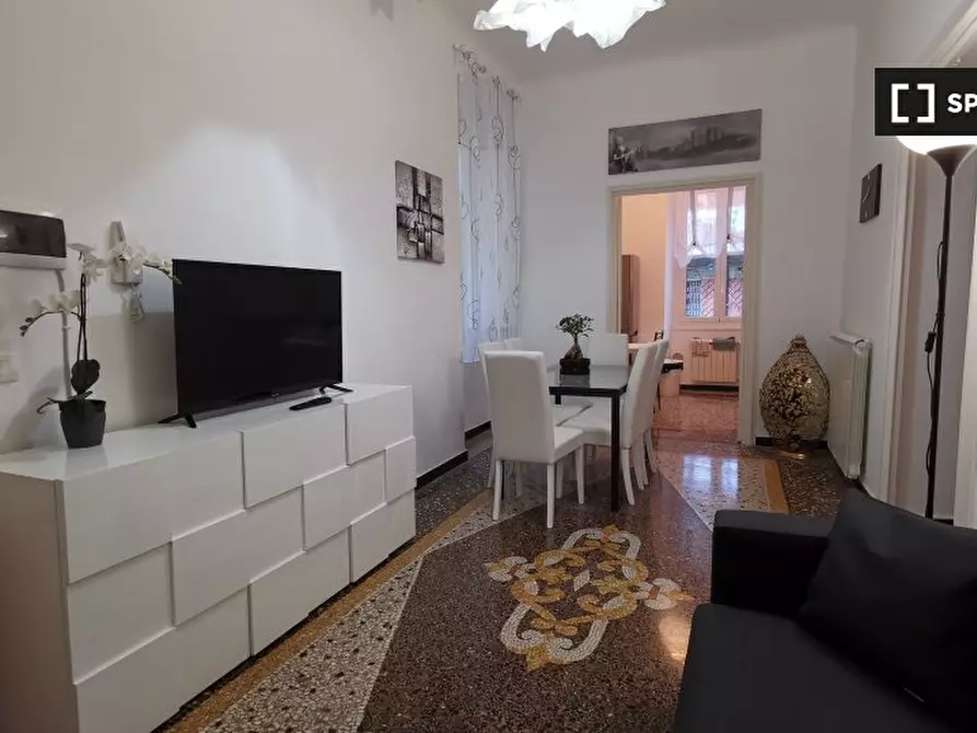 Immagine 16 di Camera condivisa in affitto  in Via Venezia a Genova