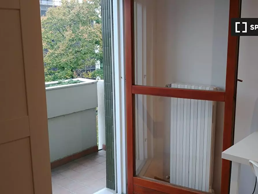 Immagine 4 di Camera condivisa in affitto  in Via Luigi Pellizzo a Padova