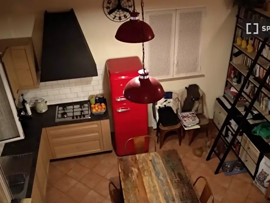 Immagine 7 di Ufficio in affitto  in Via del Mandrione a Roma