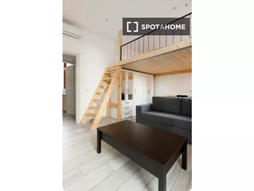 Immagine 2 di Appartamento in affitto  in Piazza Angilberto II a Milano