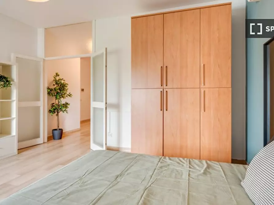 Immagine 5 di Camera condivisa in affitto  in Viale Tibaldi a Milano