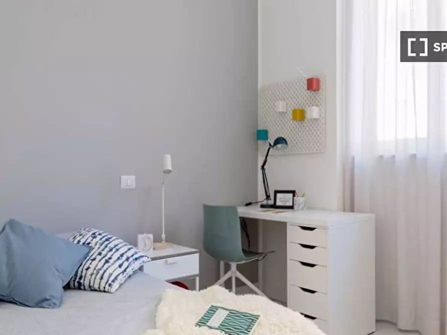 Immagine 4 di Camera condivisa in affitto  in Viale Bligny a Milano