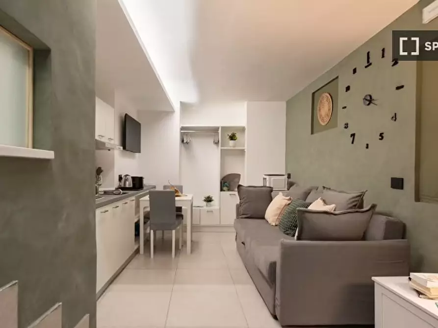 Immagine 10 di Appartamento in affitto  in Via della Vigna Vecchia a Firenze