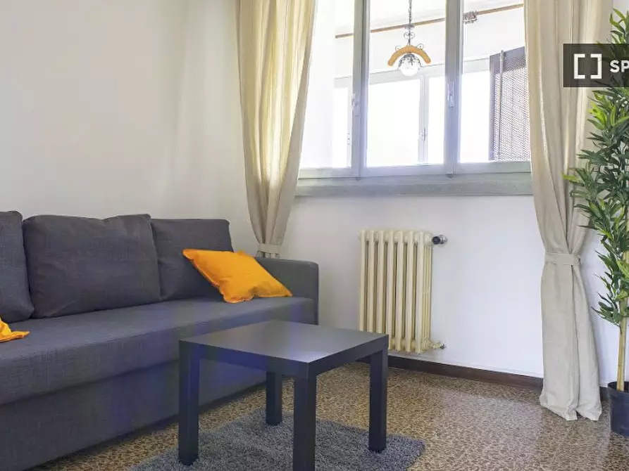 Immagine 8 di Camera condivisa in affitto  in Via Federico Engels a Milano