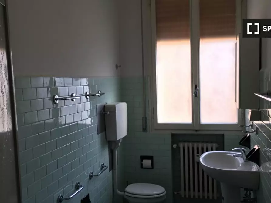 Immagine 14 di Camera condivisa in affitto  in Via Fossolo a Bologna