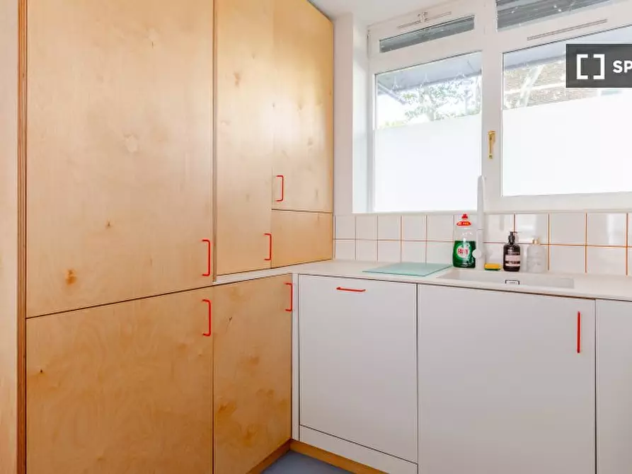 Immagine 16 di Appartamento in affitto  in Crondall Ct a Islington