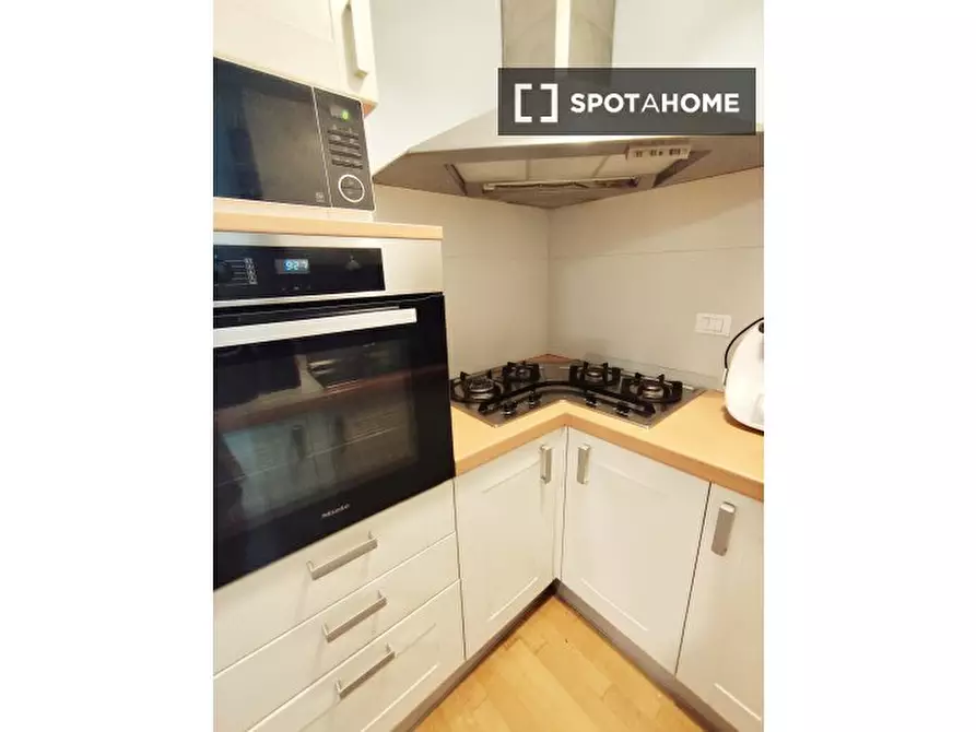 Immagine 15 di Ufficio in affitto  in Via Guglielmo Marconi a Bologna