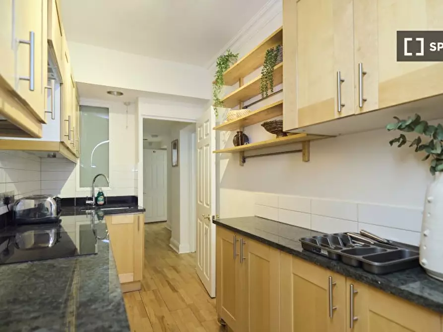 Immagine 7 di Appartamento in affitto  in Albion St a Paddington