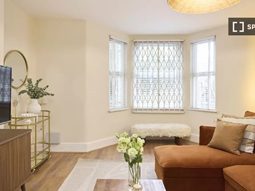 Immagine 7 di Appartamento in affitto  in Tufnell Park Road a Islington