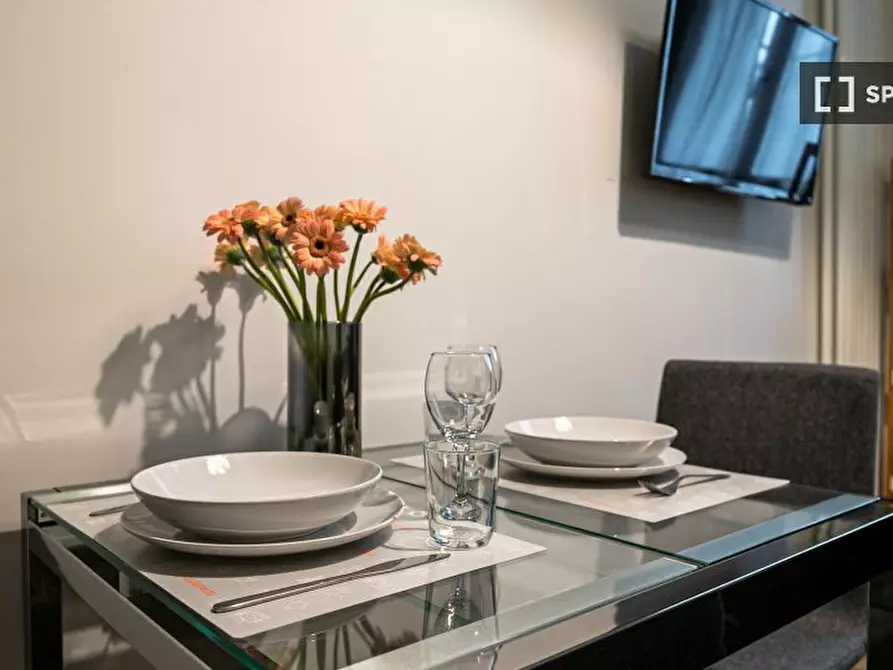 Immagine 13 di Appartamento in affitto  in Via Macedonio Melloni a Milano