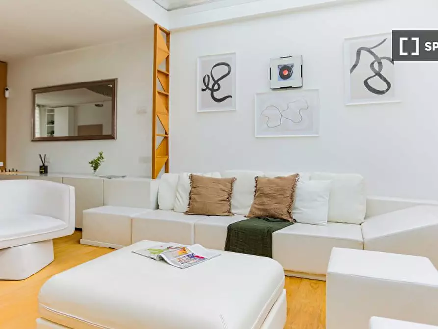 Immagine 18 di Appartamento in affitto  in Viale Cassala a Milano