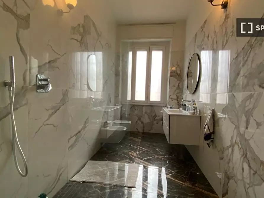 Immagine 4 di Camera condivisa in affitto  in Via Manlio e Gioacchino Savaré a Milano