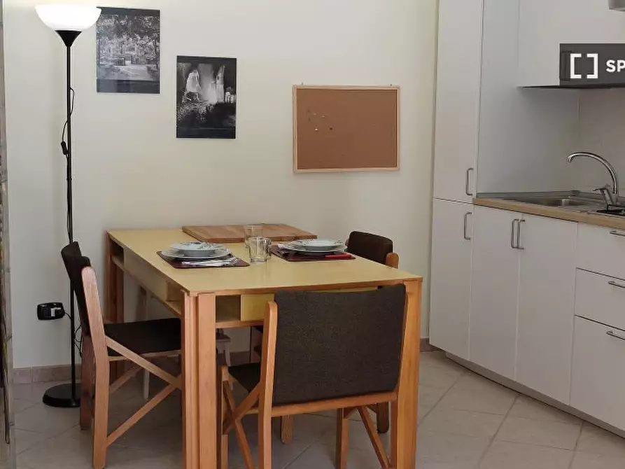 Immagine 2 di Appartamento in affitto  in Vico del Fico Al Purgatorio a Napoli