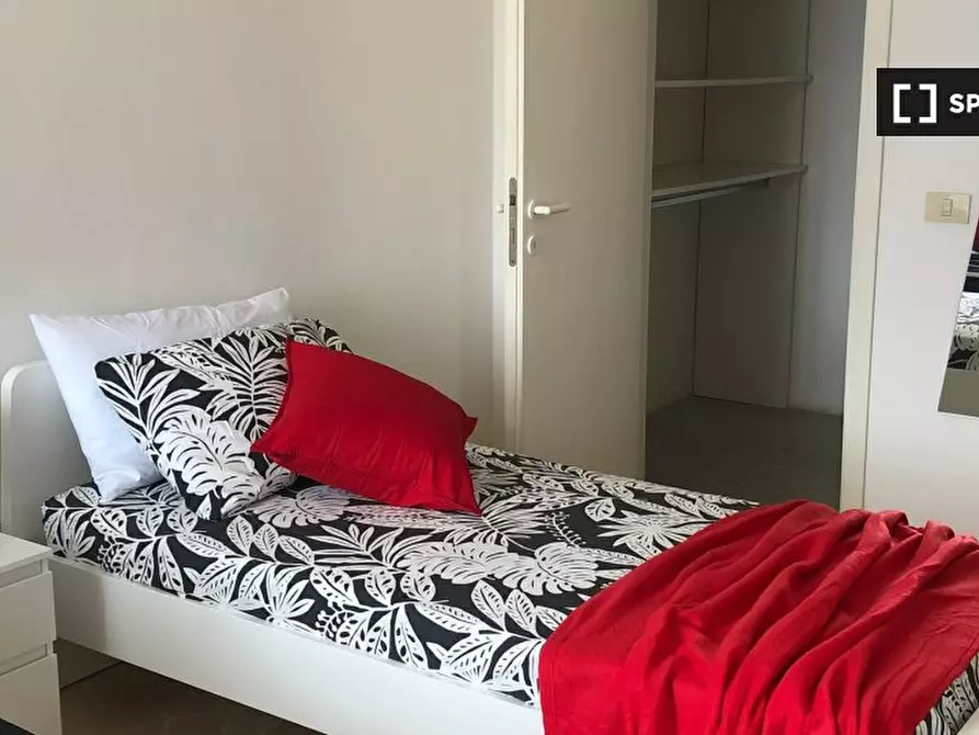 Immagine 13 di Camera condivisa in affitto  in Via Giovan Filippo Mariti a Firenze