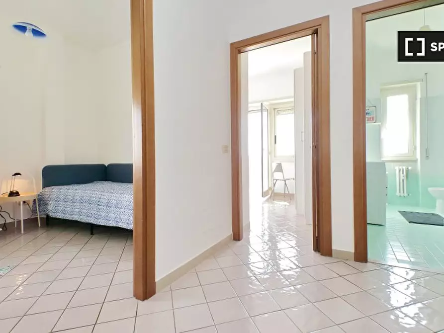 Immagine 12 di Appartamento in affitto  in Via Albert Einstein a Roma