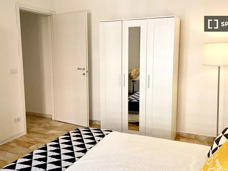 Immagine 1 di Camera condivisa in affitto  in VIA CADUTI DI CEFALONIA a Firenze