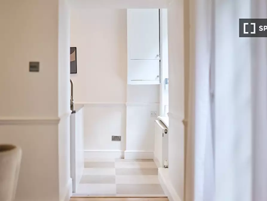 Immagine 12 di Appartamento in affitto  in Elgin Avenue a Paddington