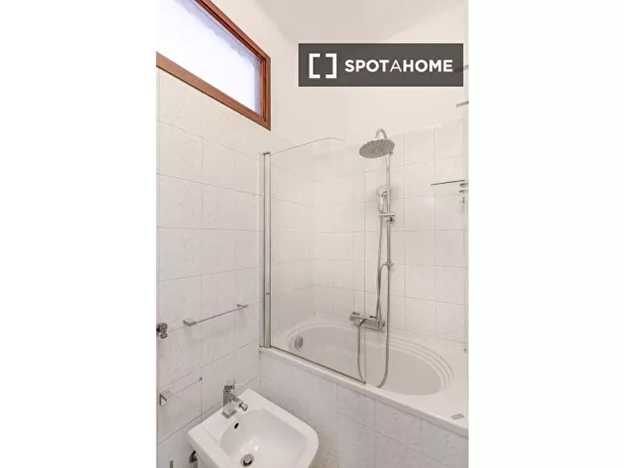 Immagine 13 di Appartamento in affitto  in Corso Casale a Torino