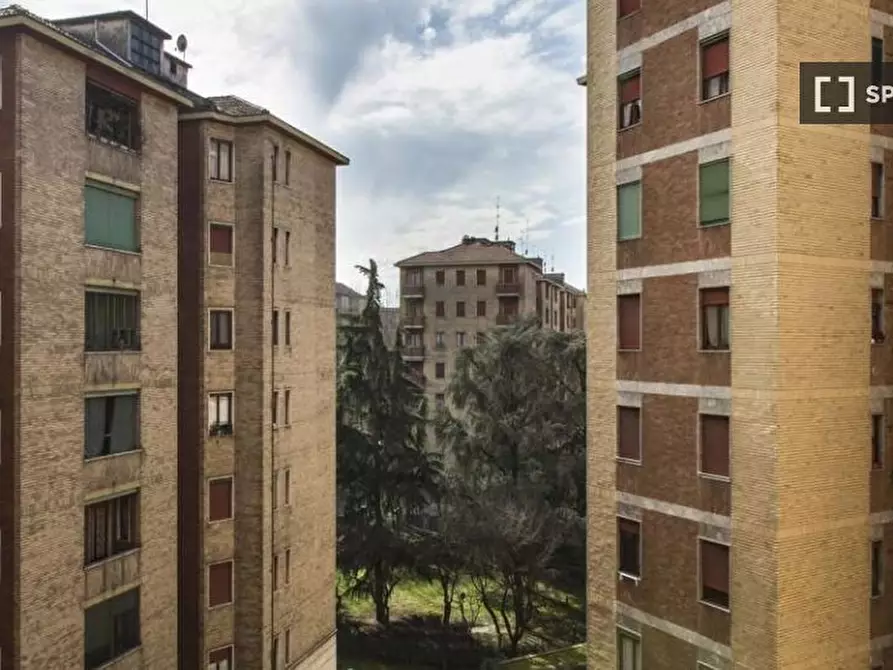 Immagine 9 di Camera condivisa in affitto  in Via Salvatore Barzilai a Milano