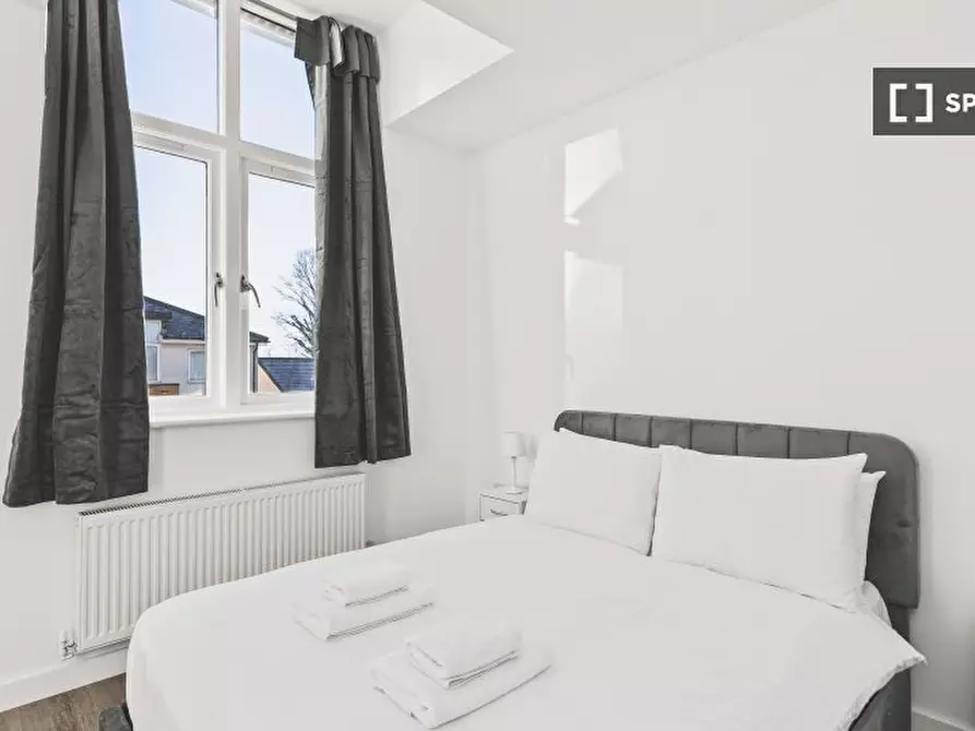 Immagine 1 di Appartamento in affitto  in Fairclough Cl a Southall