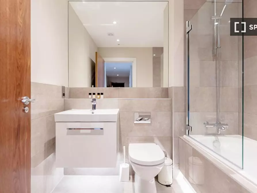 Immagine 3 di Appartamento in affitto  in London Rd a Reigate and Banstead