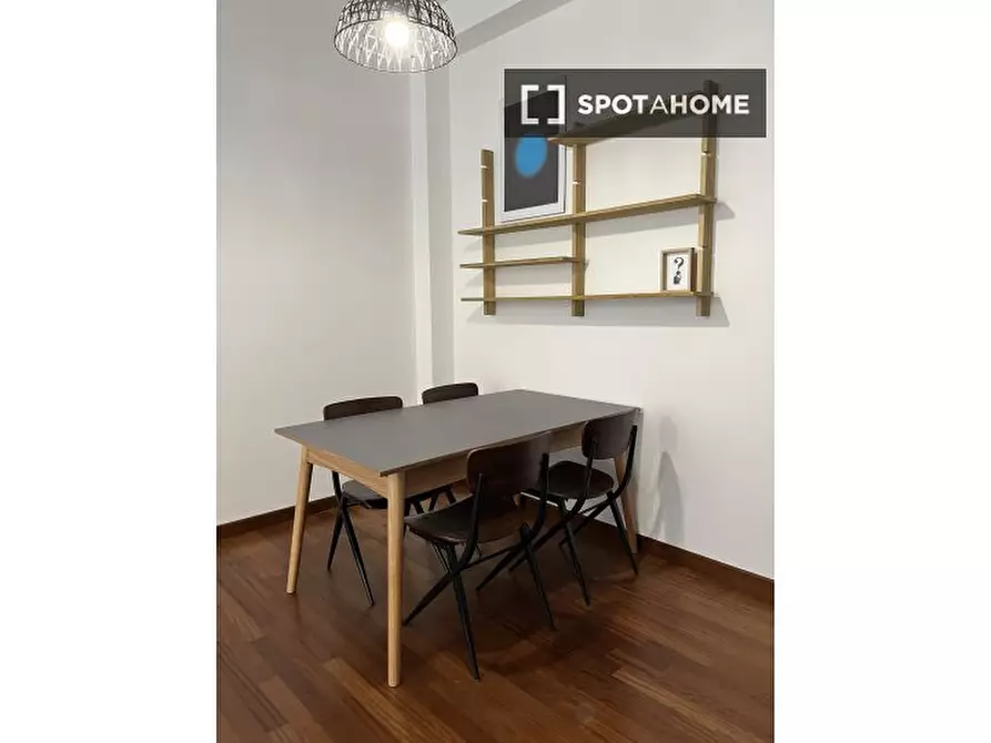 Immagine 3 di Appartamento in affitto  in Via Muzio Attendolo a Roma