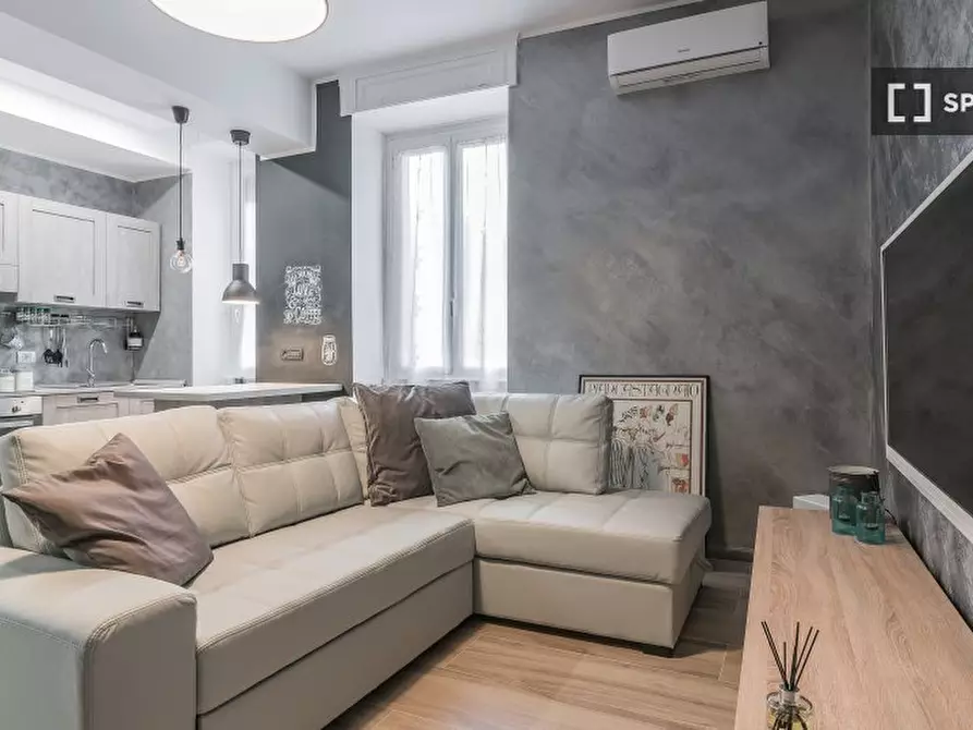 Immagine 3 di Appartamento in affitto  in Via Conte di Carmagnola a Roma