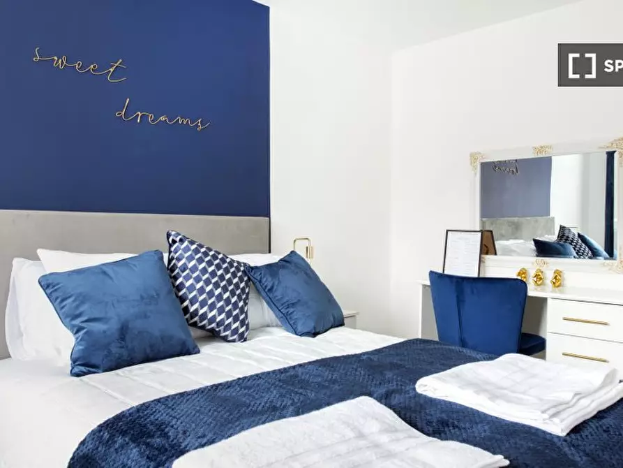 Immagine 12 di Appartamento in affitto  in Hogarth St a 