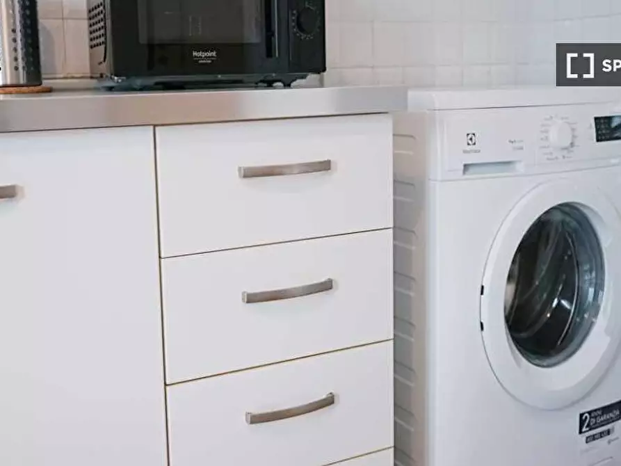 Immagine 7 di Camera condivisa in affitto  in Via Santa Croce a Bologna