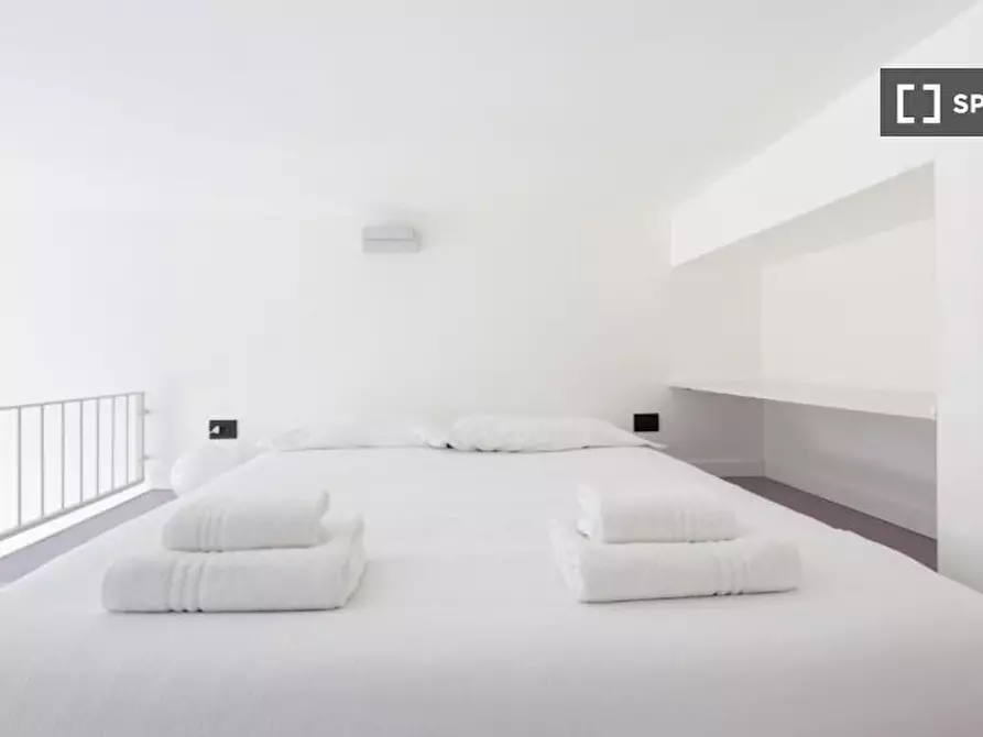 Immagine 6 di Ufficio in affitto  in Corso Magenta a Milano