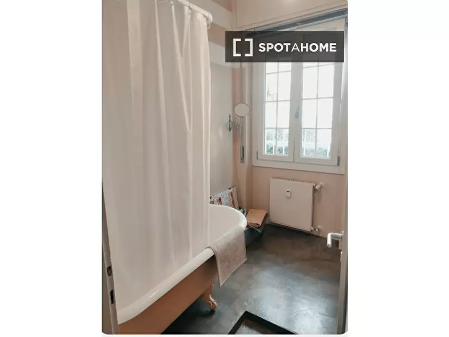 Immagine 8 di Camera condivisa in affitto  in Via Guglielmo Marconi a Brescia