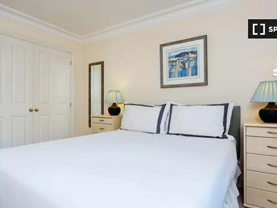 Immagine 8 di Appartamento in affitto  in Flat Walpole House a Camberwell