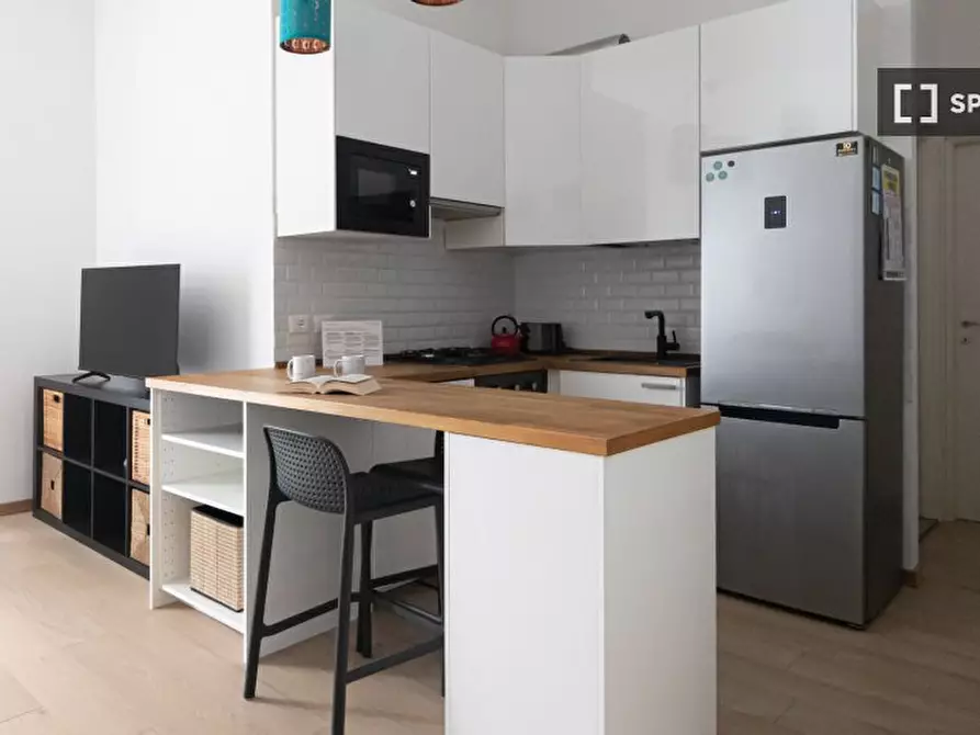 Immagine 2 di Appartamento in affitto  in Via Gallura a Milano