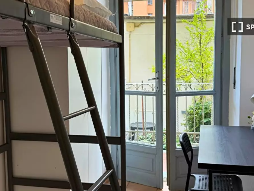 Immagine 1 di Camera condivisa in affitto  in Via Carlo Castelnuovo Delle Lanze a Torino