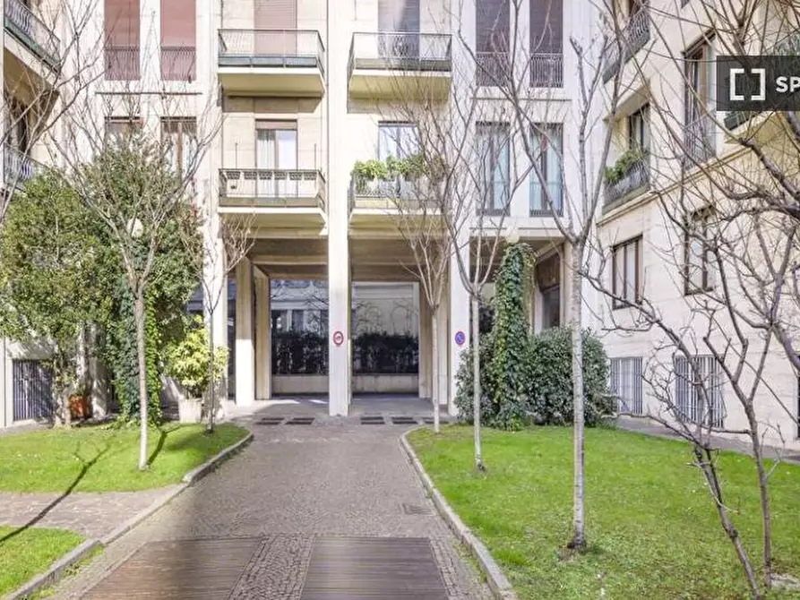 Immagine 14 di Camera condivisa in affitto  in Piazzetta Guastalla a Milano