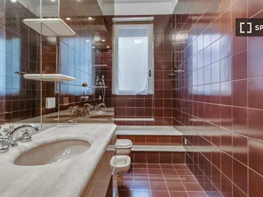 Immagine 10 di Camera condivisa in affitto  in Via Giotto a Milano