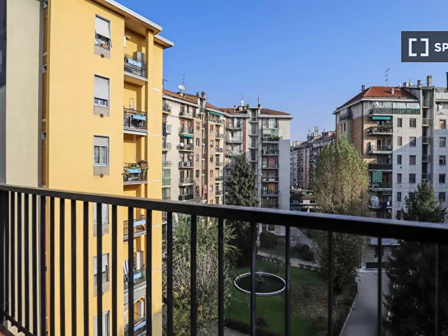 Immagine 9 di Appartamento in affitto  in Via dei Tulipani a Milano