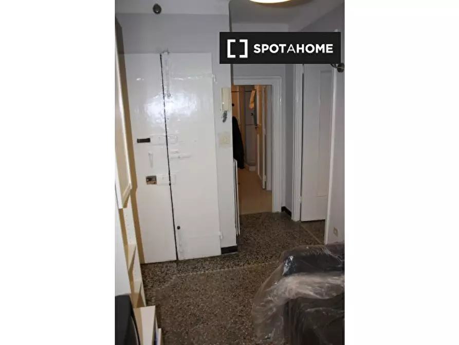 Immagine 15 di Camera condivisa in affitto  in Via di Prè a Genova