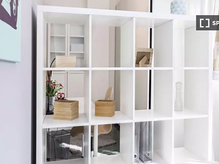 Immagine 1 di Camera condivisa in affitto  in Via Giuseppe Frua a Milano