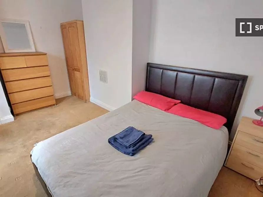 Immagine 5 di Appartamento in affitto  in Brighton Rd a Croydon