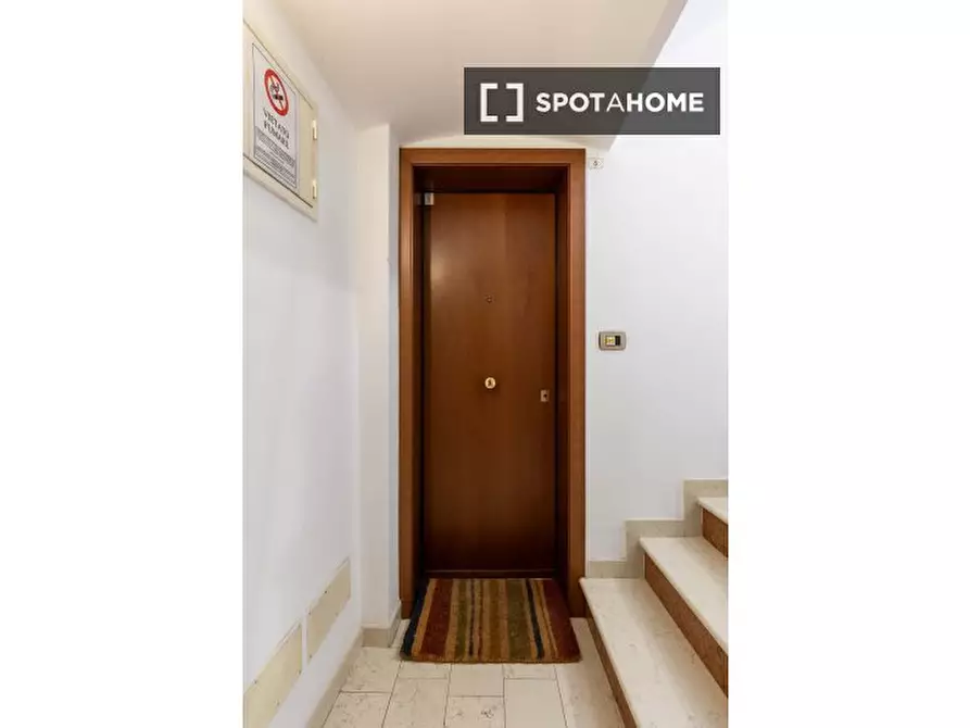 Immagine 14 di Ufficio in affitto  in Via San Carlo a Bologna