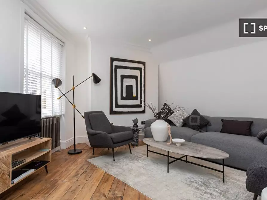 Immagine 1 di Appartamento in affitto  in flat a Camden Town