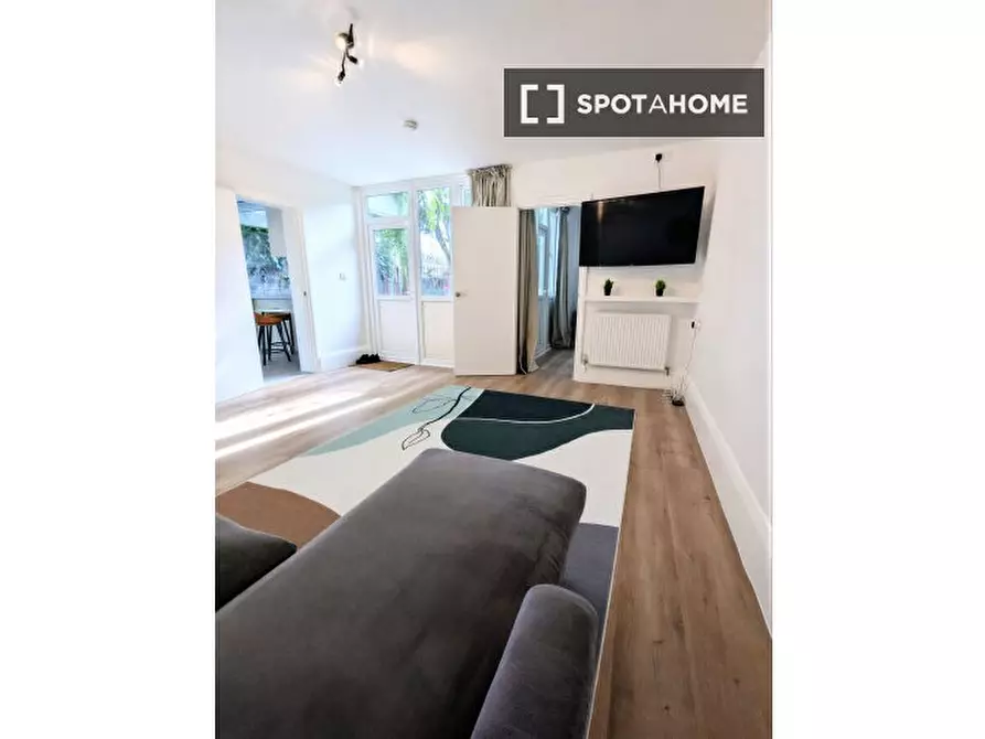 Immagine 12 di Appartamento in affitto  in Kirwyn Way a Camberwell